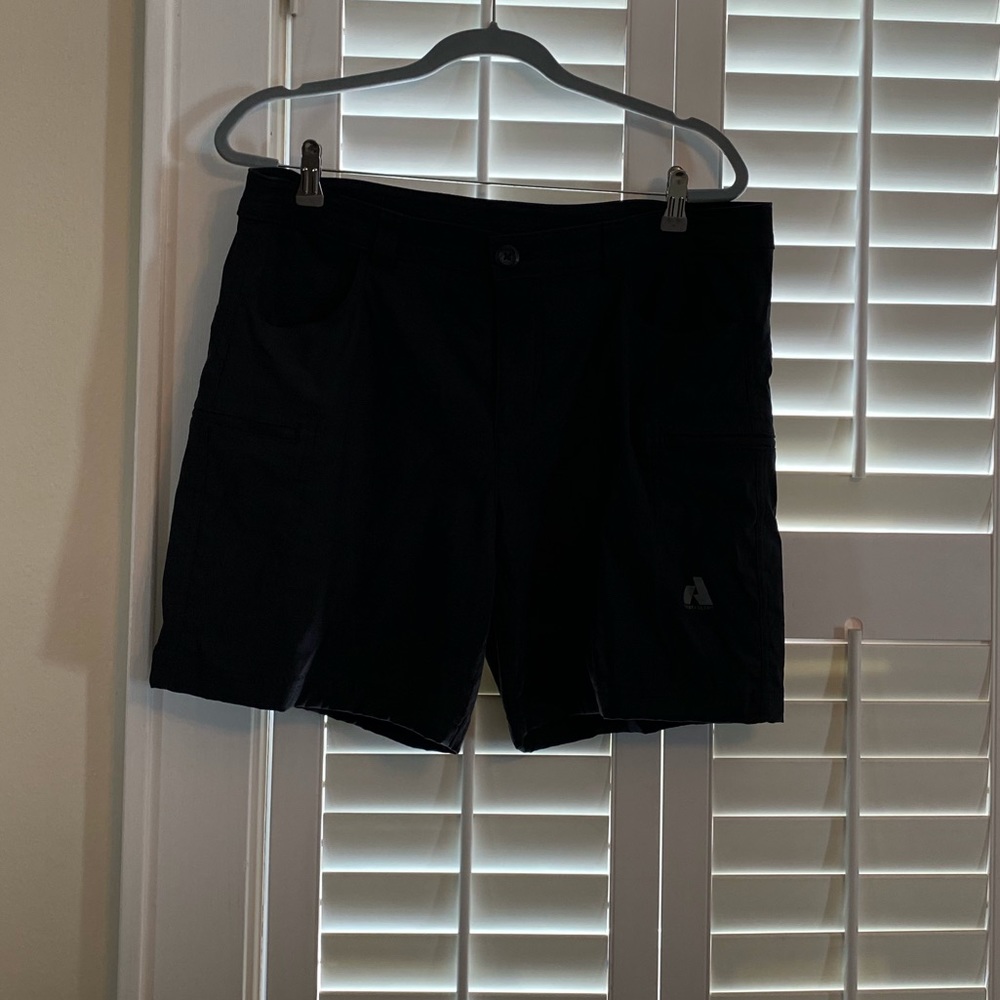 EUC Eddie Bauer hiking shorts